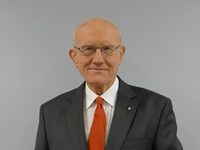 Douglas Wright AM